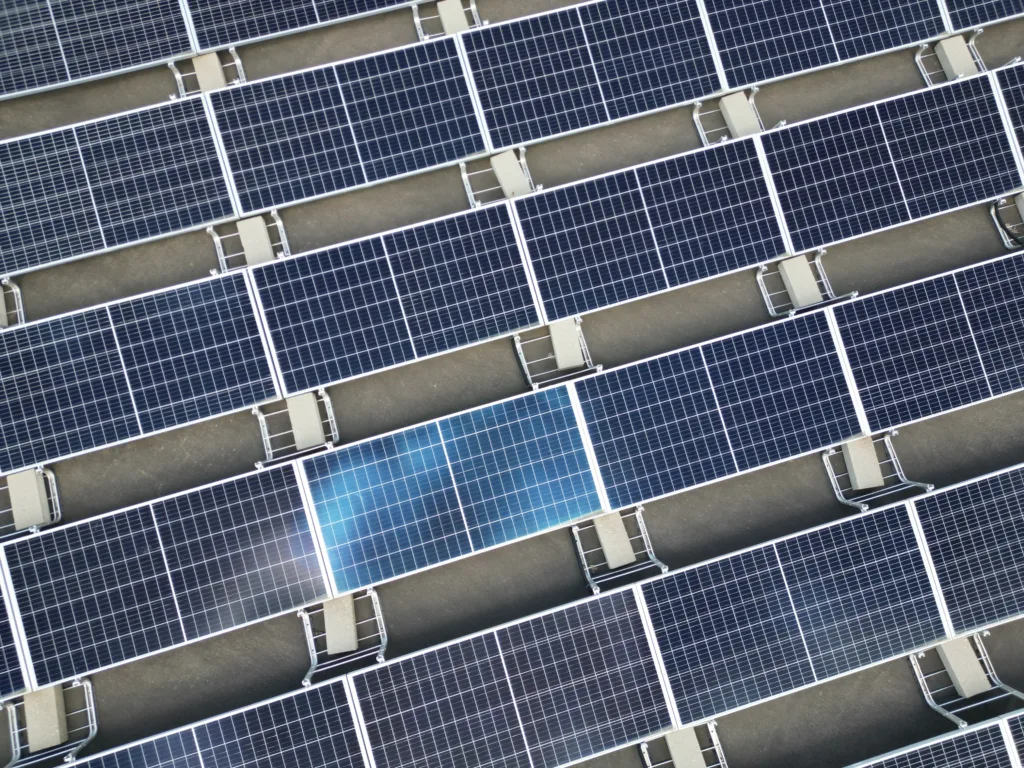 Installer des panneaux solaires en copropriété